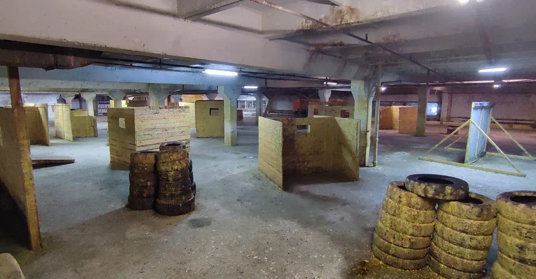 Крытая площадка